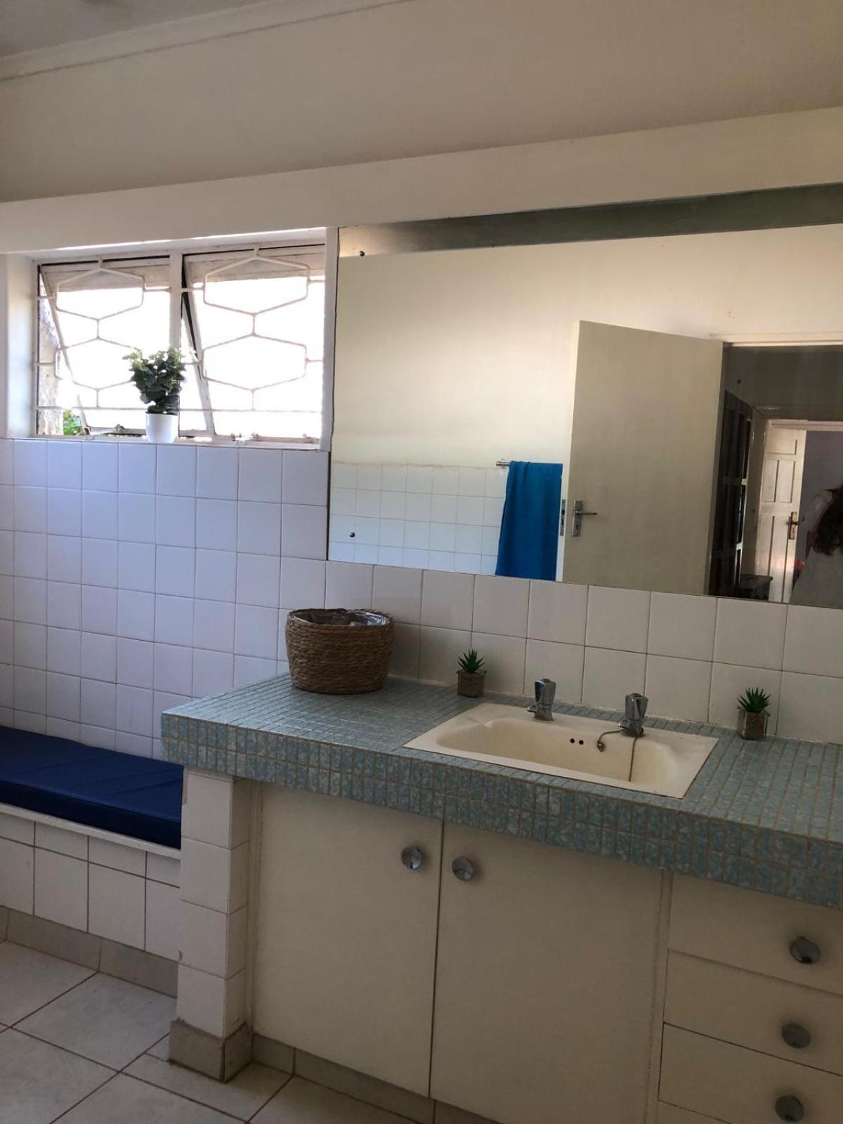 Choice Backpackers Lodge Bulawayo Luaran gambar
