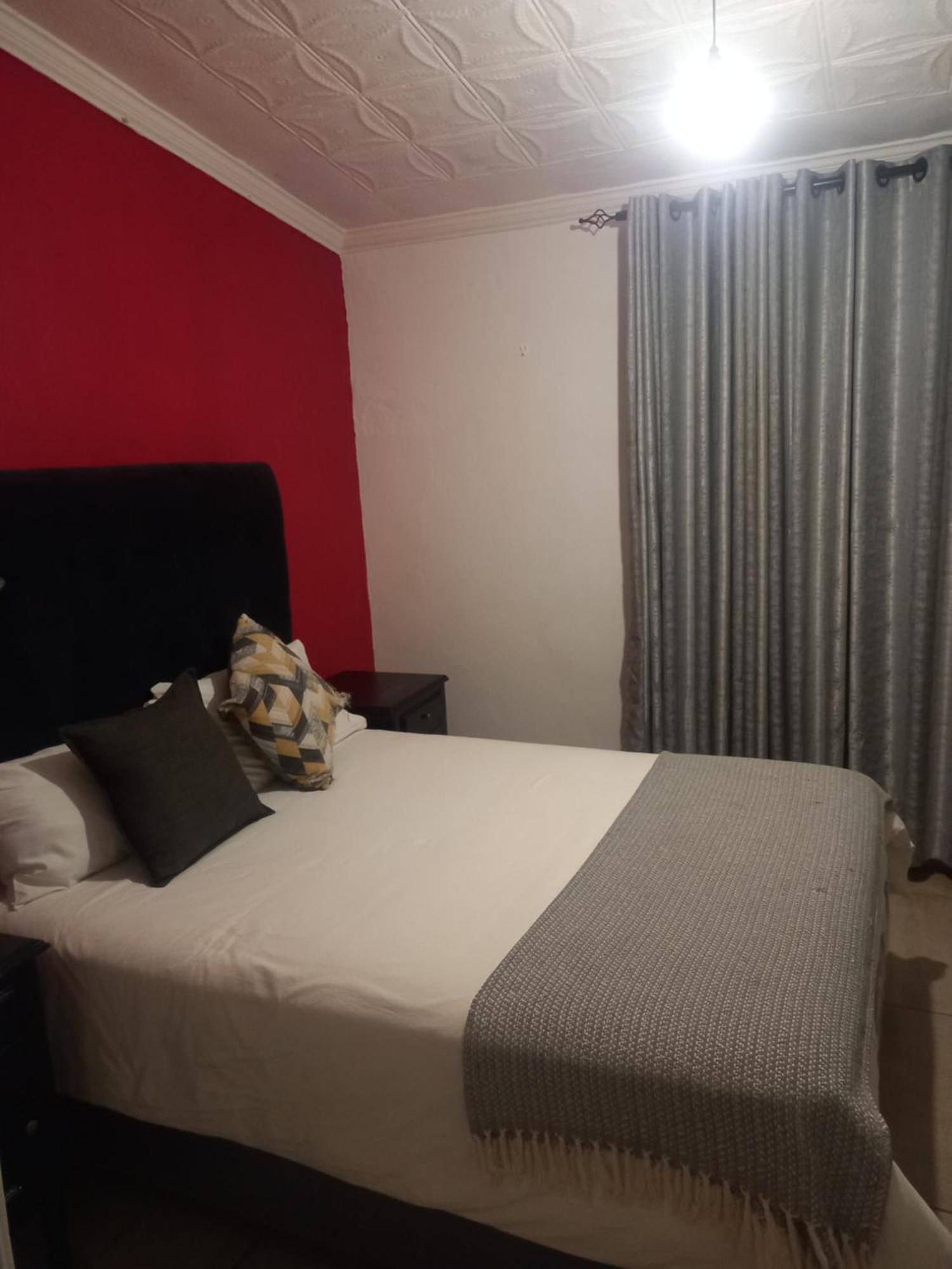 Choice Backpackers Lodge Bulawayo Luaran gambar