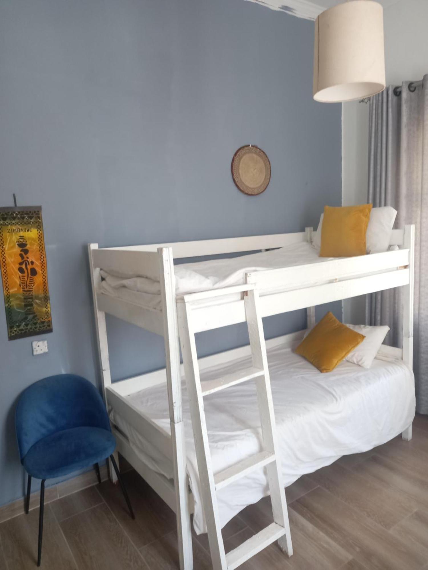 Choice Backpackers Lodge Bulawayo Luaran gambar