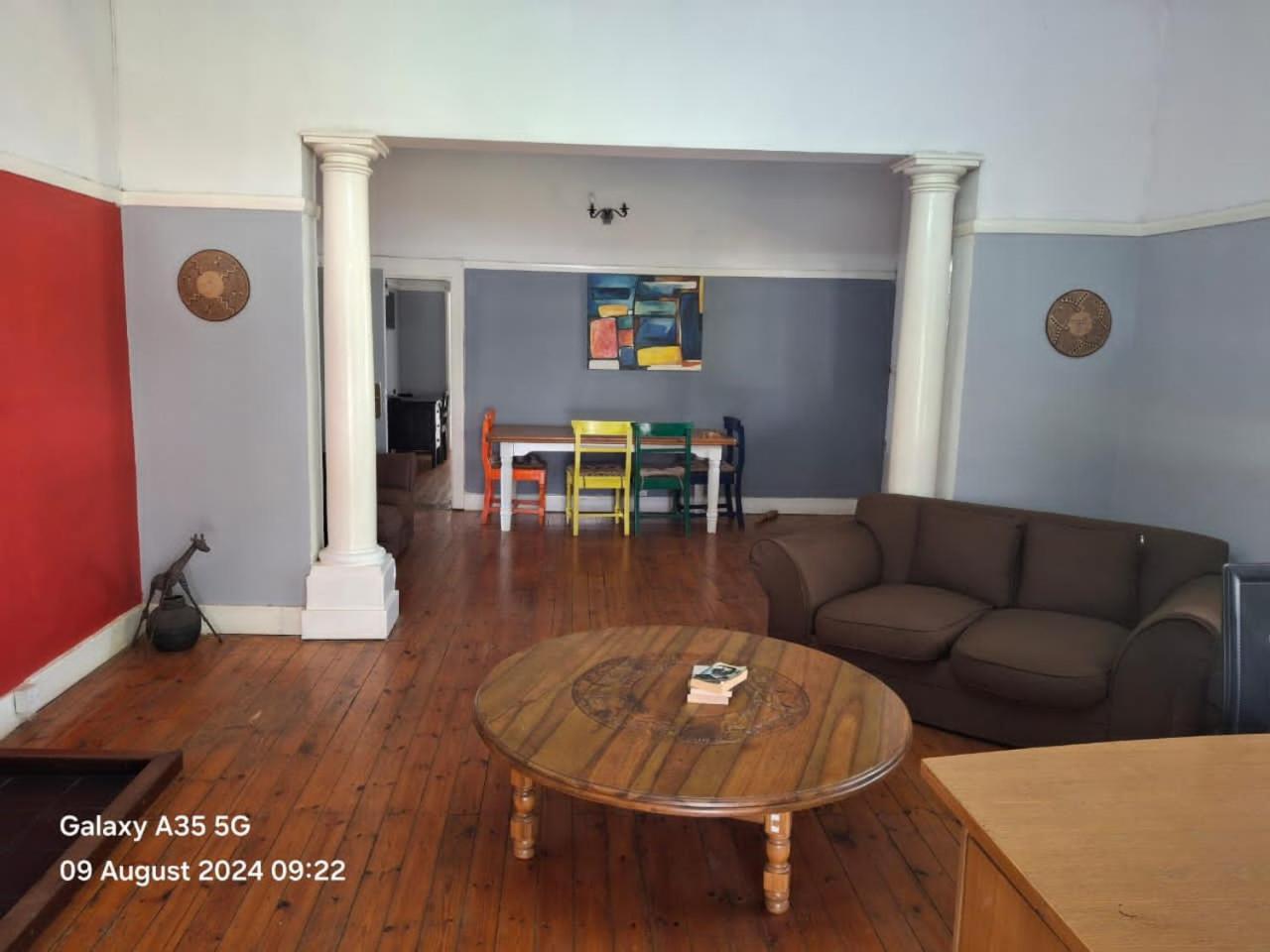 Choice Backpackers Lodge Bulawayo Luaran gambar
